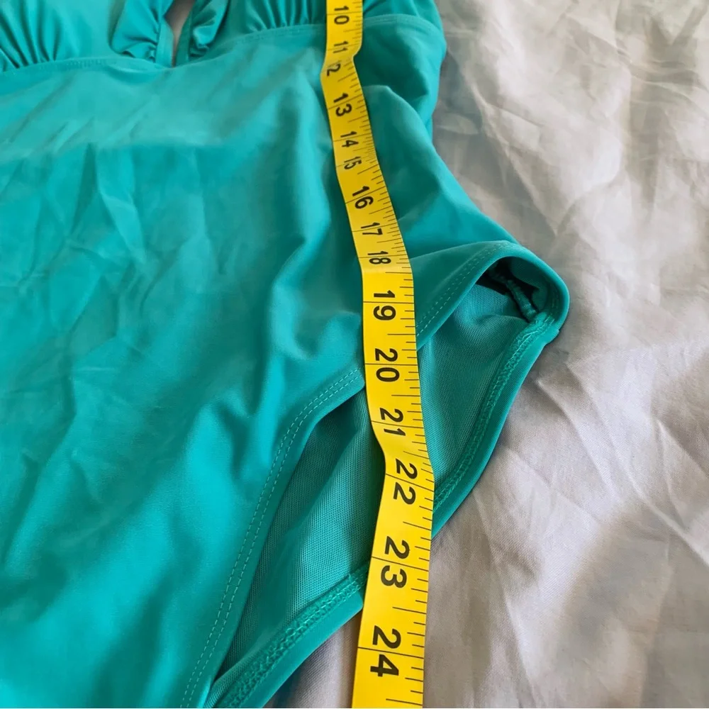 Serra Teal‎ Ruffle-Shoulder One-Piece Swimsuit Medium Padded Bra Plunging Neck